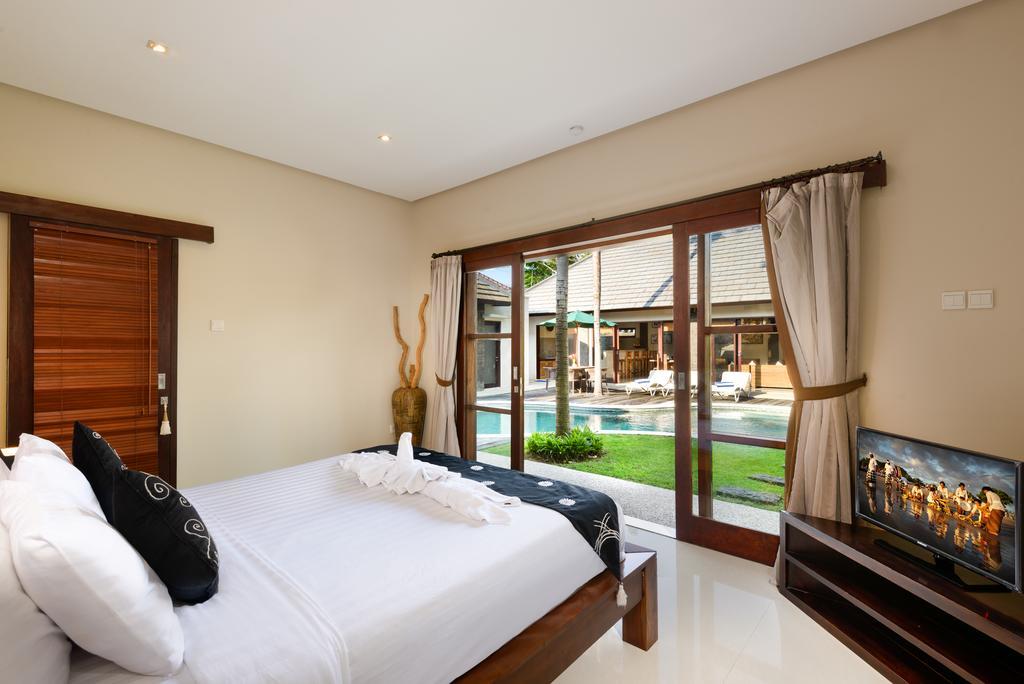 Aleva Villa Seminyak By Ini Vie Hospitality Exterior photo