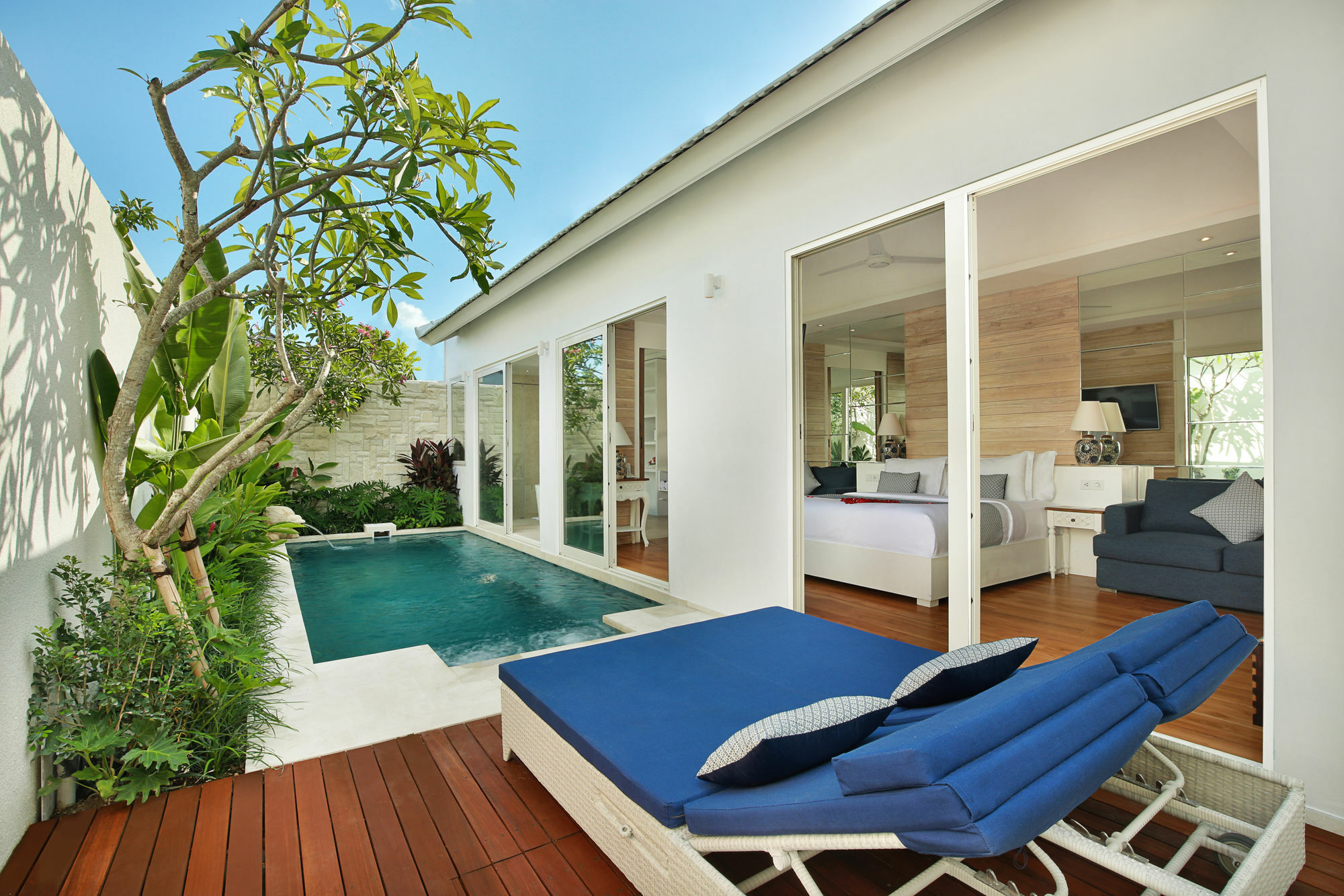 Aleva Villa Seminyak By Ini Vie Hospitality Exterior photo